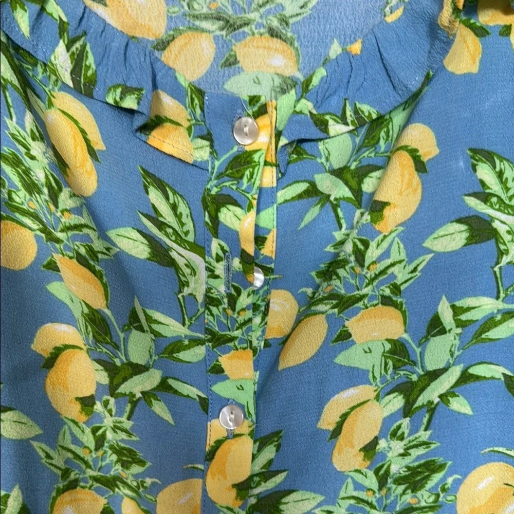 LOFT Blue Lemon Print Women's Top - Picture 6 of 13